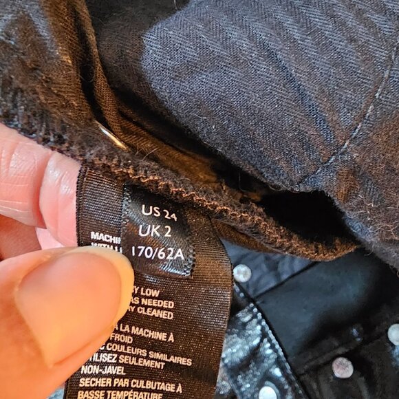 Free People We The Free Phoenix Coated Liquid Black Skinny Jean Pants 24 - Picture 10 of 10